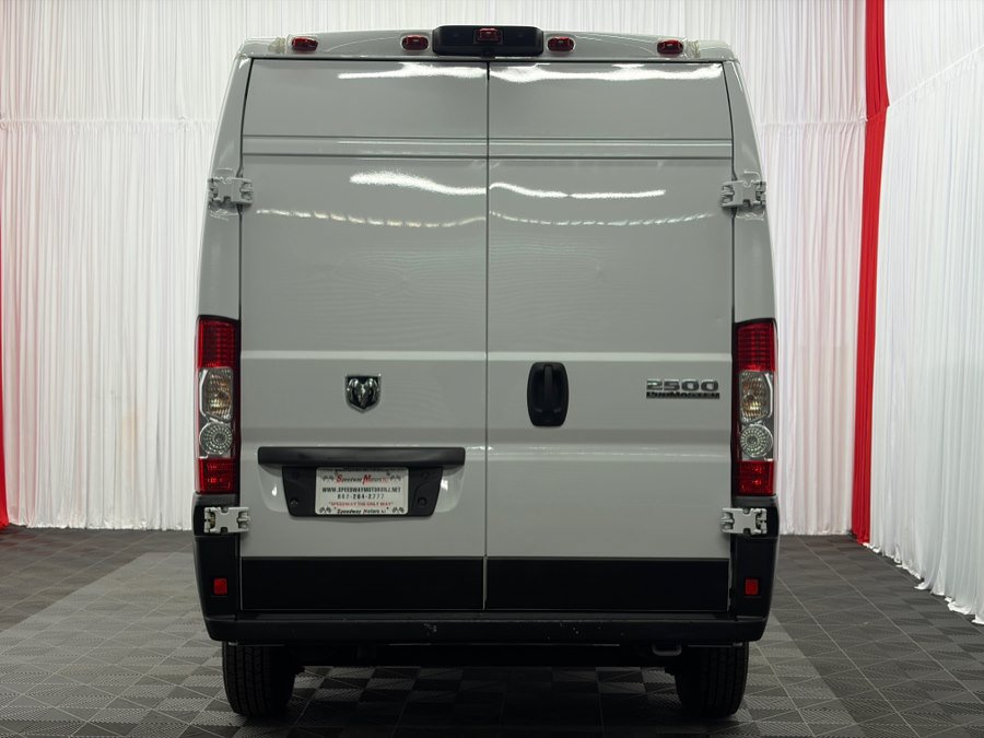 Used 2023 RAM ProMaster 2500 FWD image 7