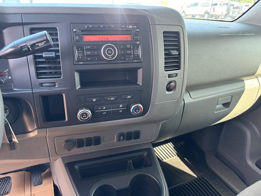 Used 2014 Nissan NV 1500 SV image 14