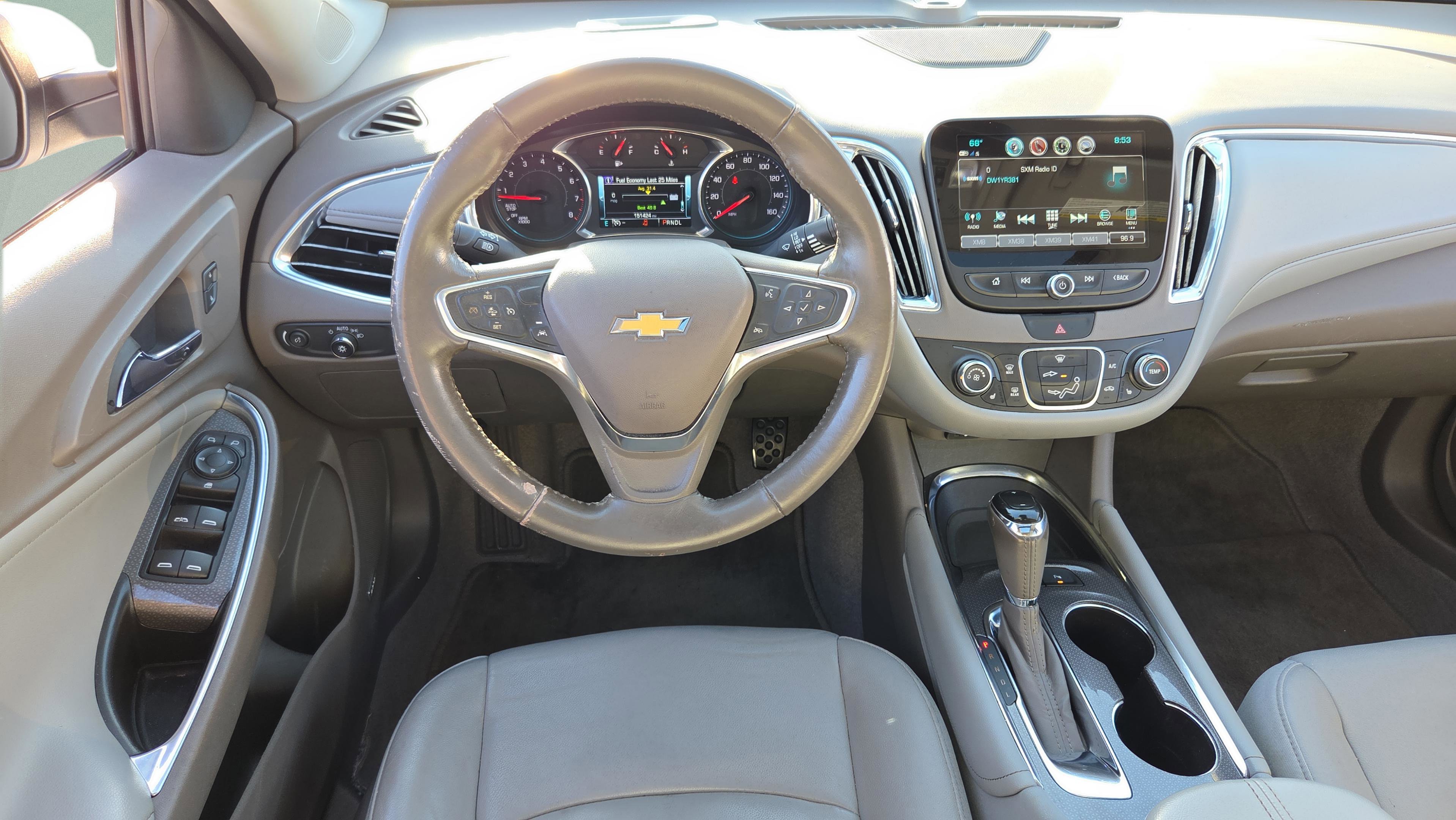 Used 2017 Chevrolet Malibu LT w/ Leather Package image 12