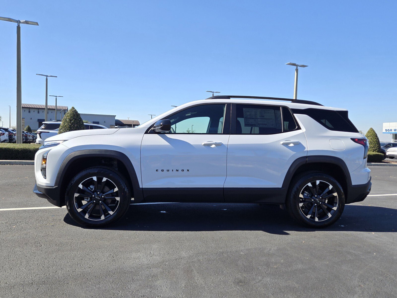 New 2026 Chevrolet Equinox RS image 3