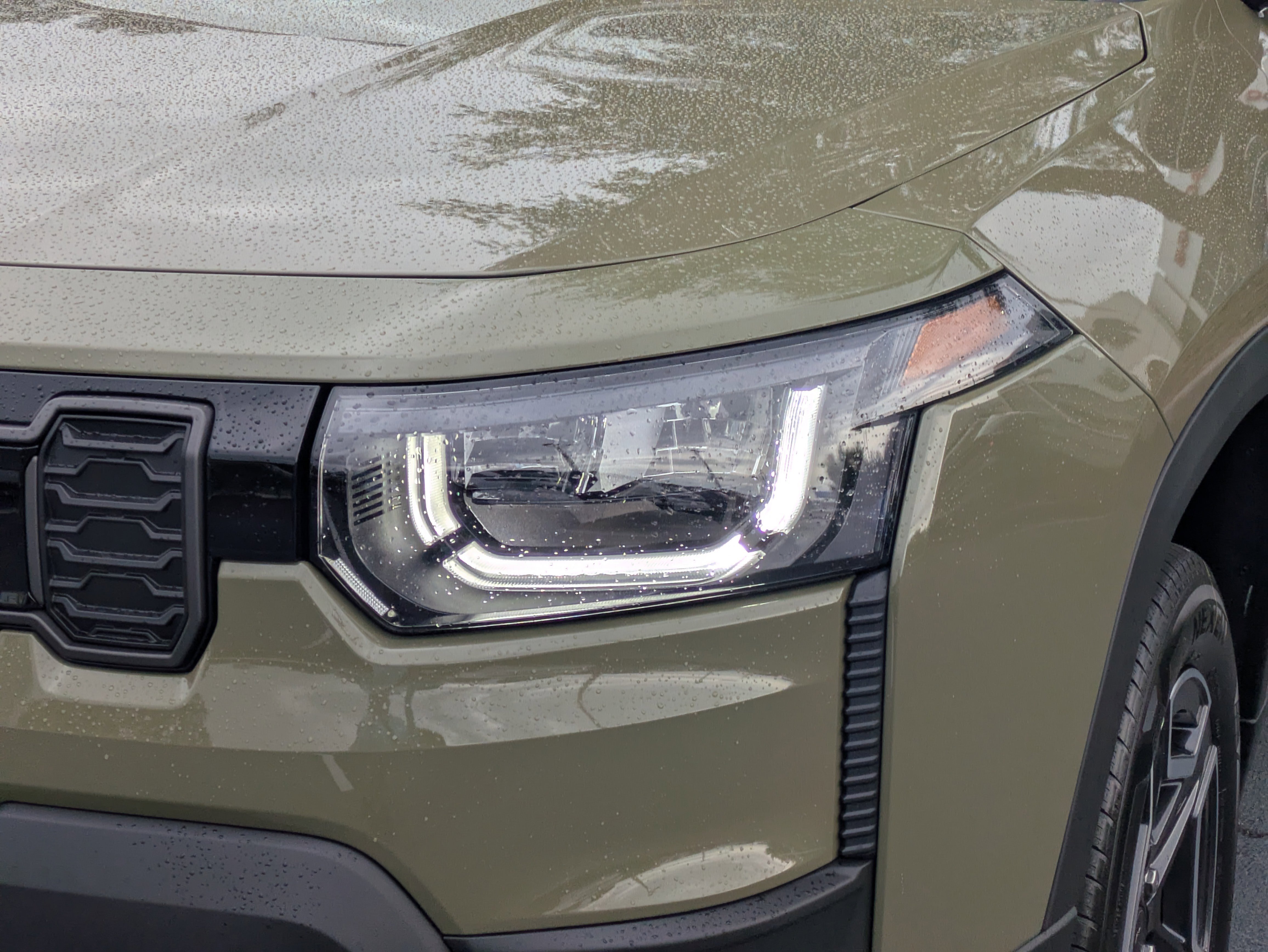 New 2026 Jeep Cherokee Laredo image 9