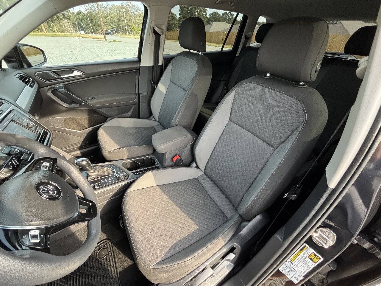 Used 2018 Volkswagen Tiguan S AWD/4WD image 10