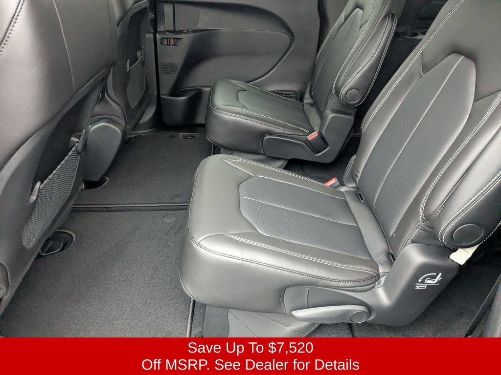 New 2026 Chrysler Voyager LX FWD image 24