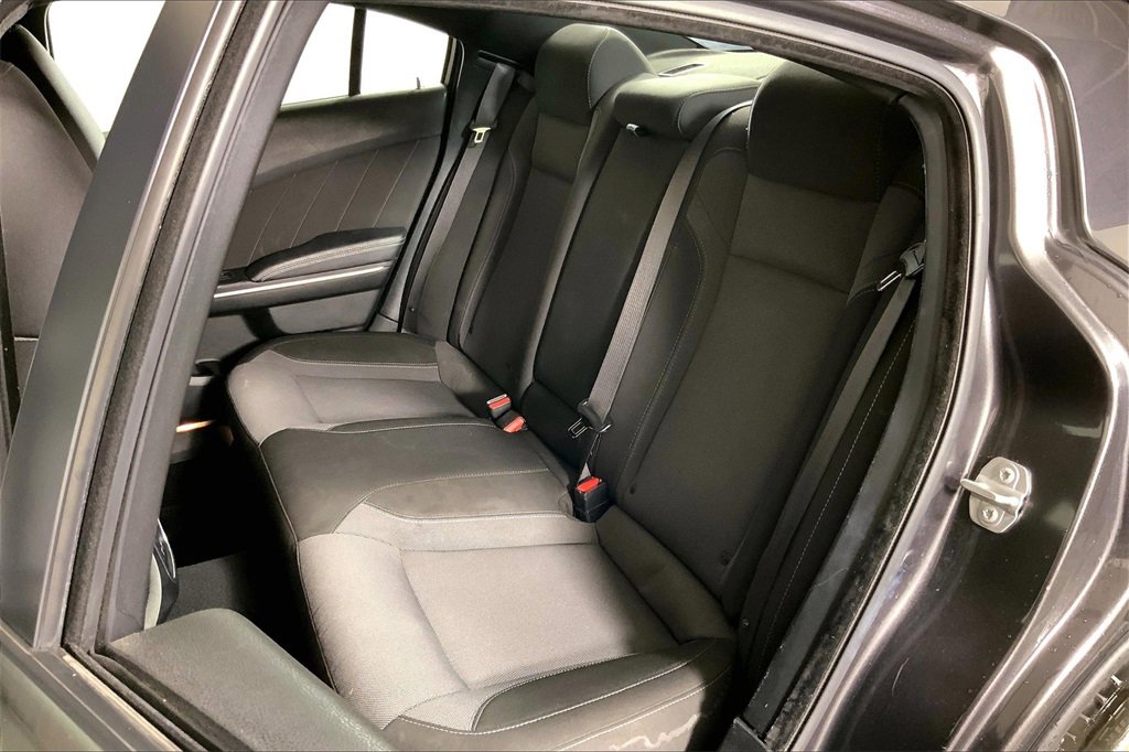 Used 2022 Dodge Charger SXT image 25