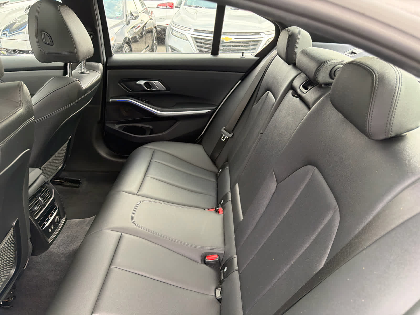 Used 2019 BMW 330i xDrive Sedan w/ Convenience Package AWD/4WD image 7
