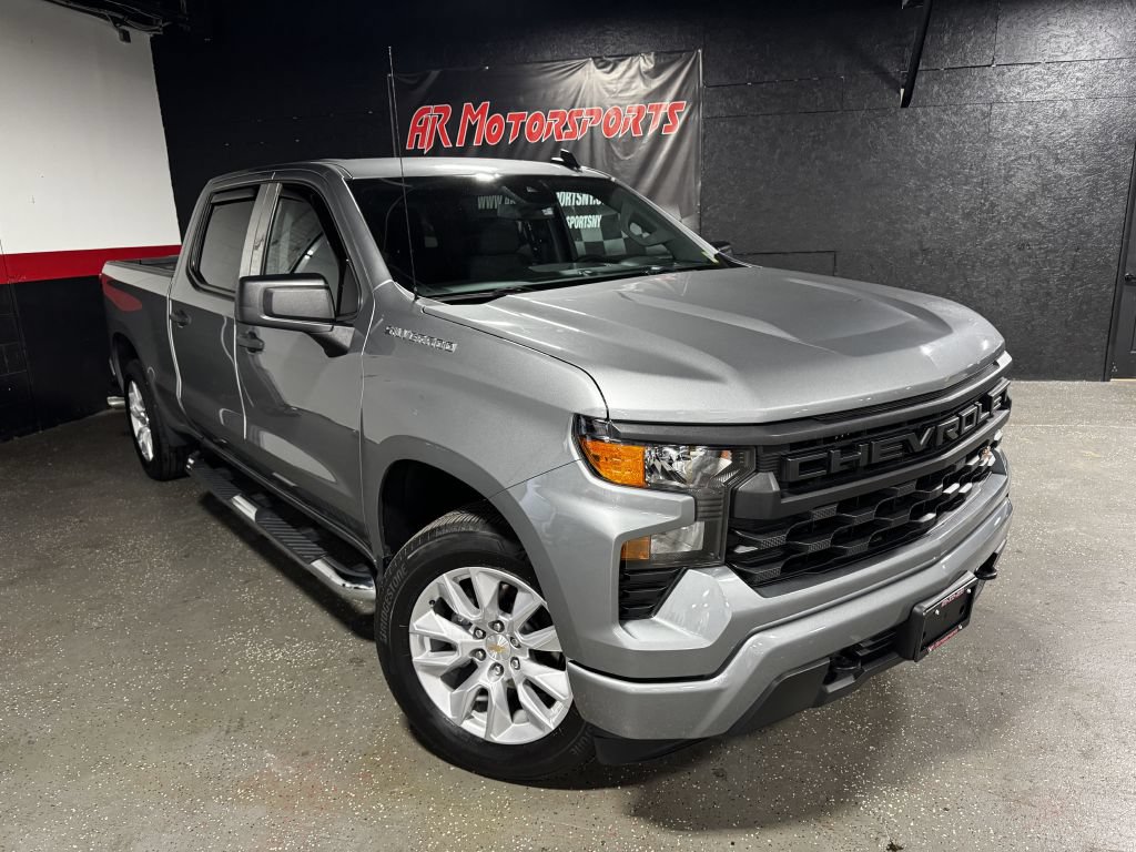Used 2023 Chevrolet Silverado 1500 Custom AWD/4WD image 7