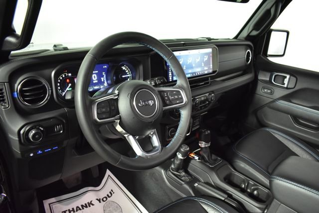 Used 2024 Jeep Wrangler High Altitude AWD/4WD image 13