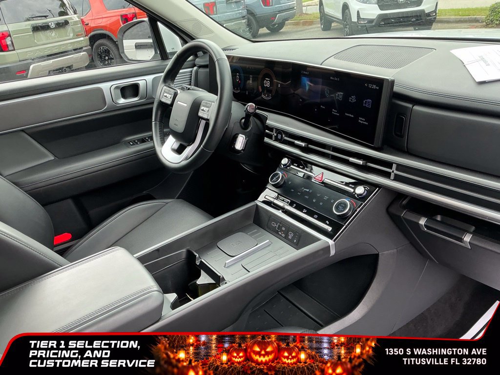 Used 2026 Hyundai Santa Fe SEL FWD image 13
