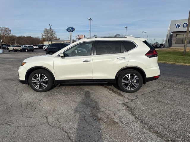 Used 2019 Nissan Rogue SV w/ Premium Package image 8