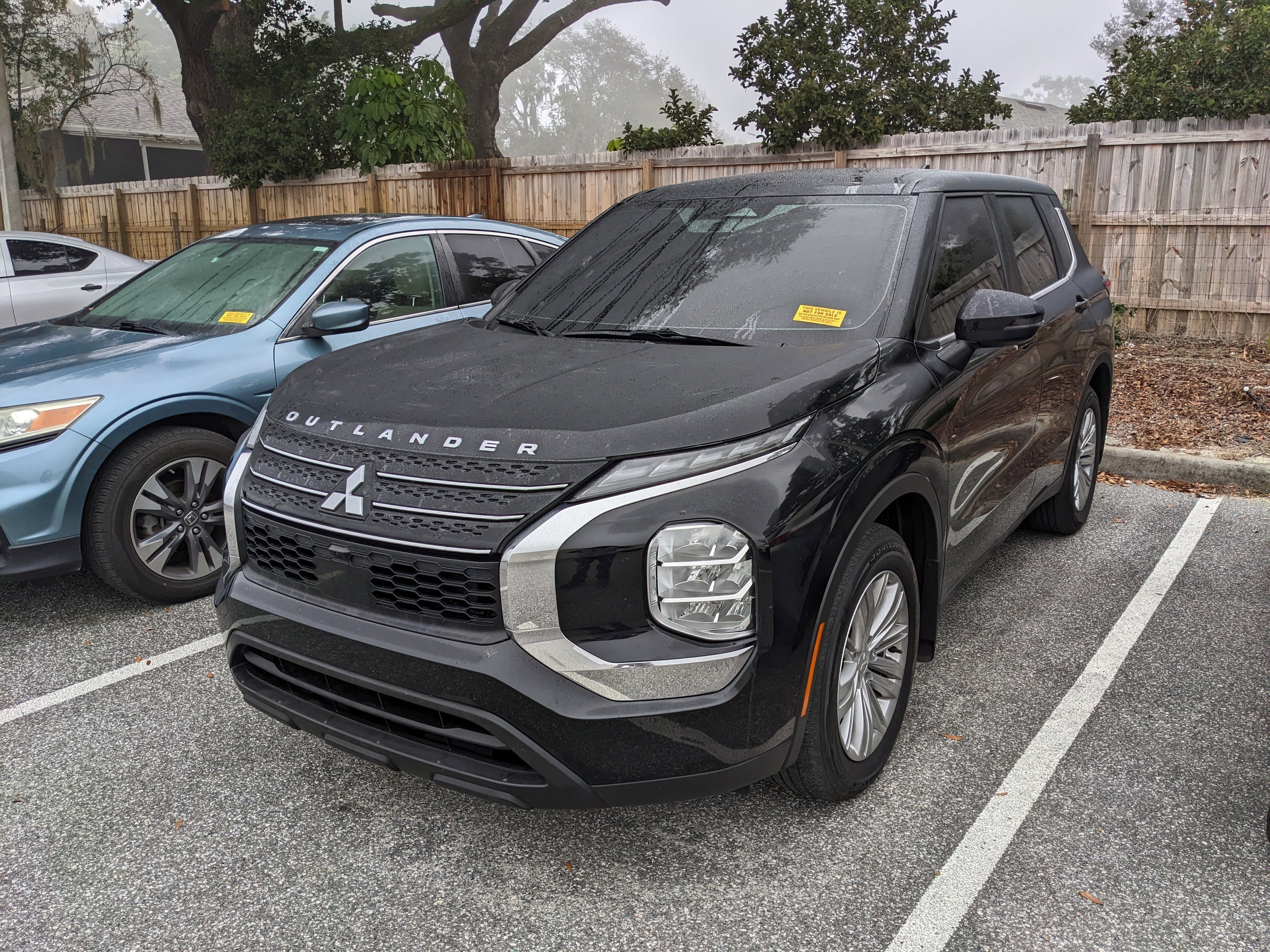 Used 2023 Mitsubishi Outlander ES