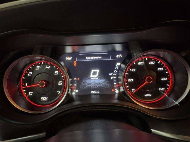 Used 2022 Dodge Charger SXT AWD/4WD image 29