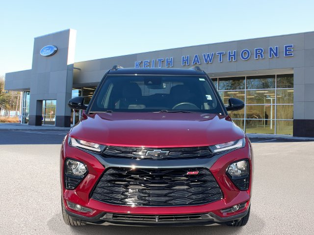 Used 2023 Chevrolet TrailBlazer RS w/ Convenience Package FWD image 2