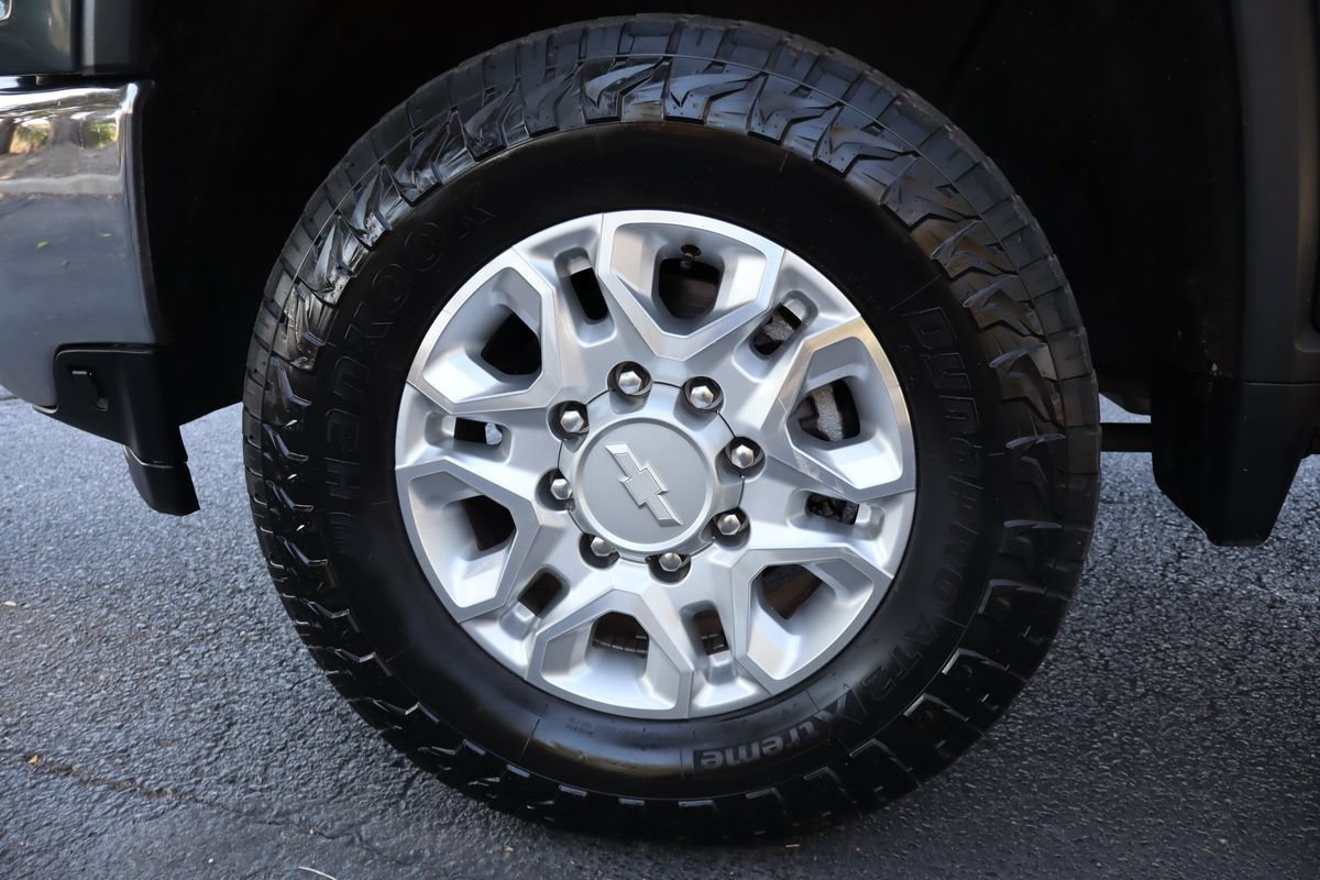 Used 2020 Chevrolet Silverado 3500 LT w/ All Star Edition AWD/4WD image 40