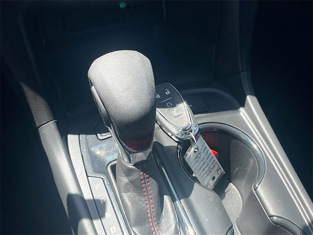 Used 2024 Chevrolet Equinox RS image 16