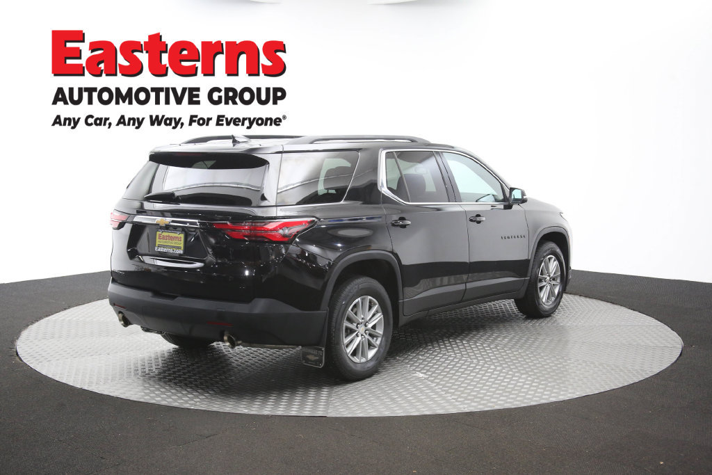 Used 2023 Chevrolet Traverse LT FWD image 45
