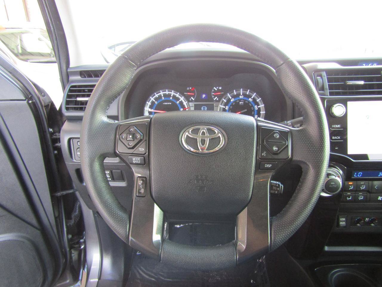 Used 2019 Toyota 4Runner Limited AWD/4WD image 14
