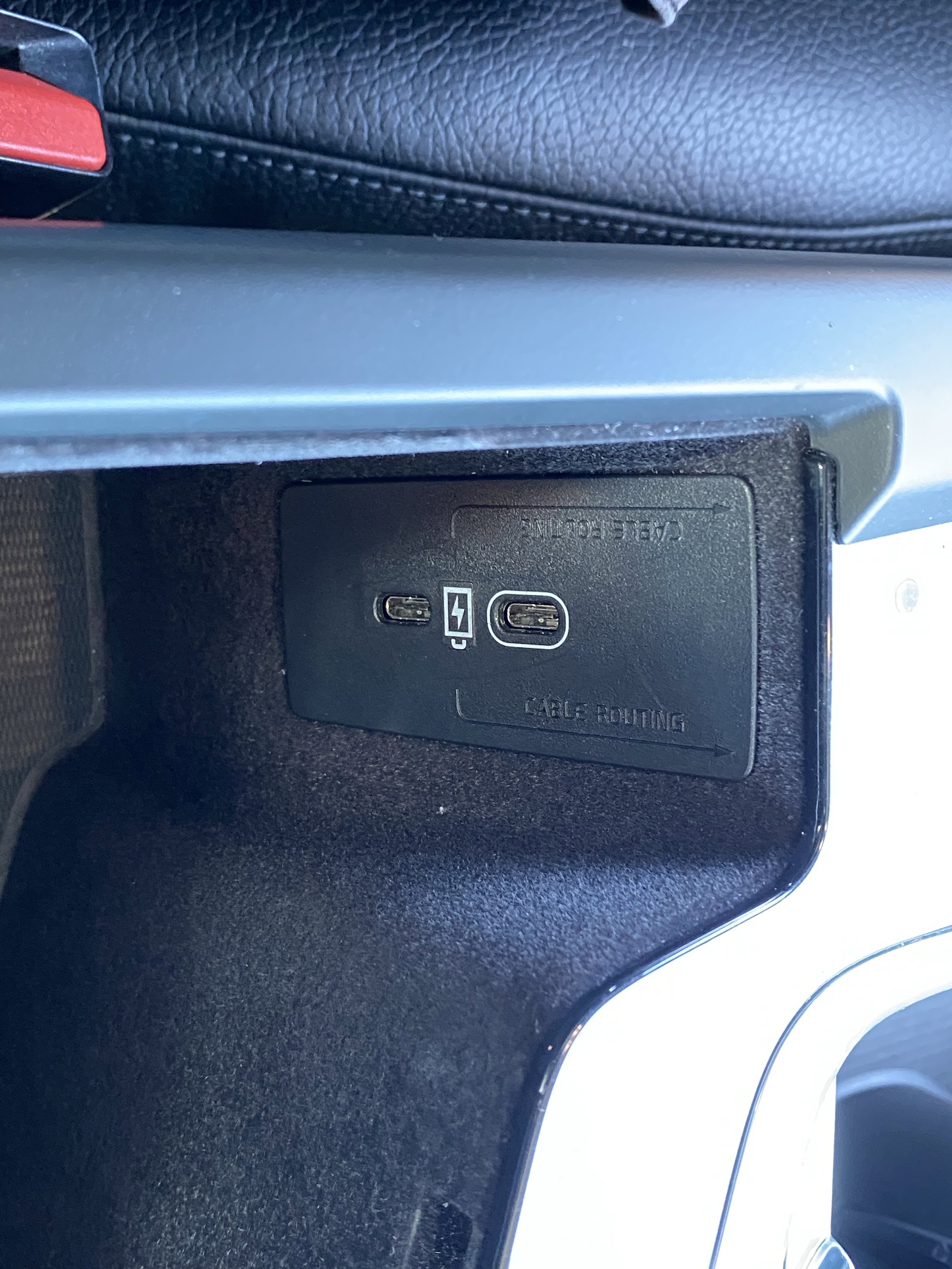 Used 2024 Volvo S60 B5 Plus image 22