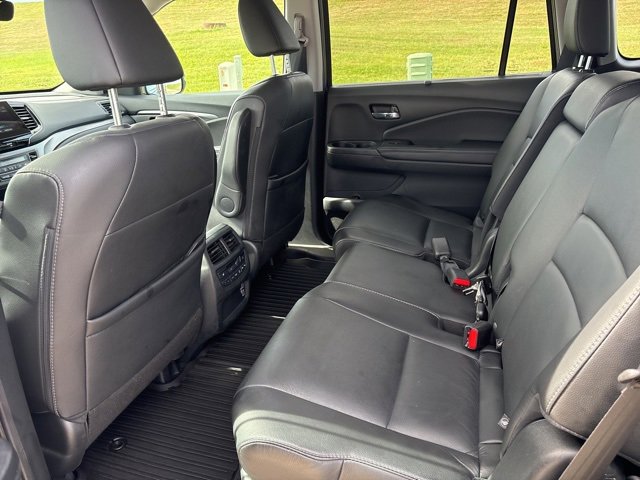 Used 2022 Honda Pilot Black Edition image 15