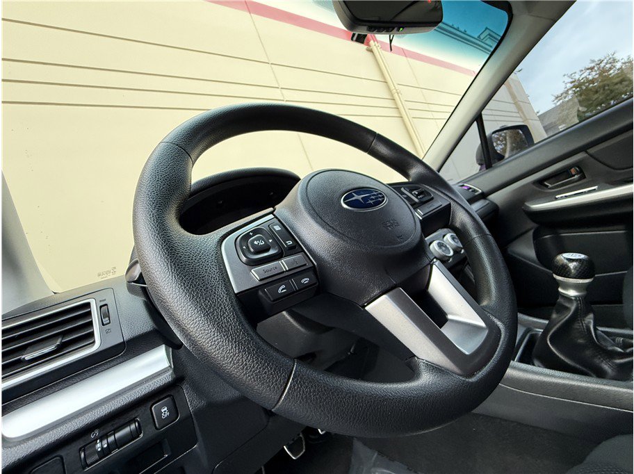 Used 2017 Subaru Crosstrek 2.0i image 18