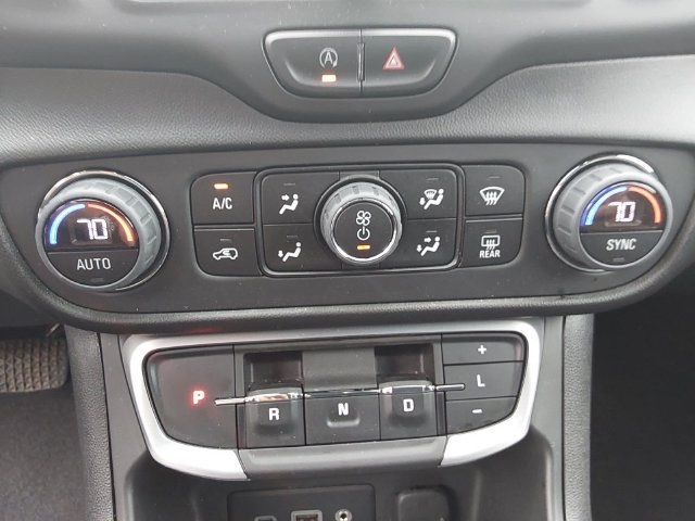 Used 2023 GMC Terrain SLE w/ Driver Convenience Package AWD/4WD image 30