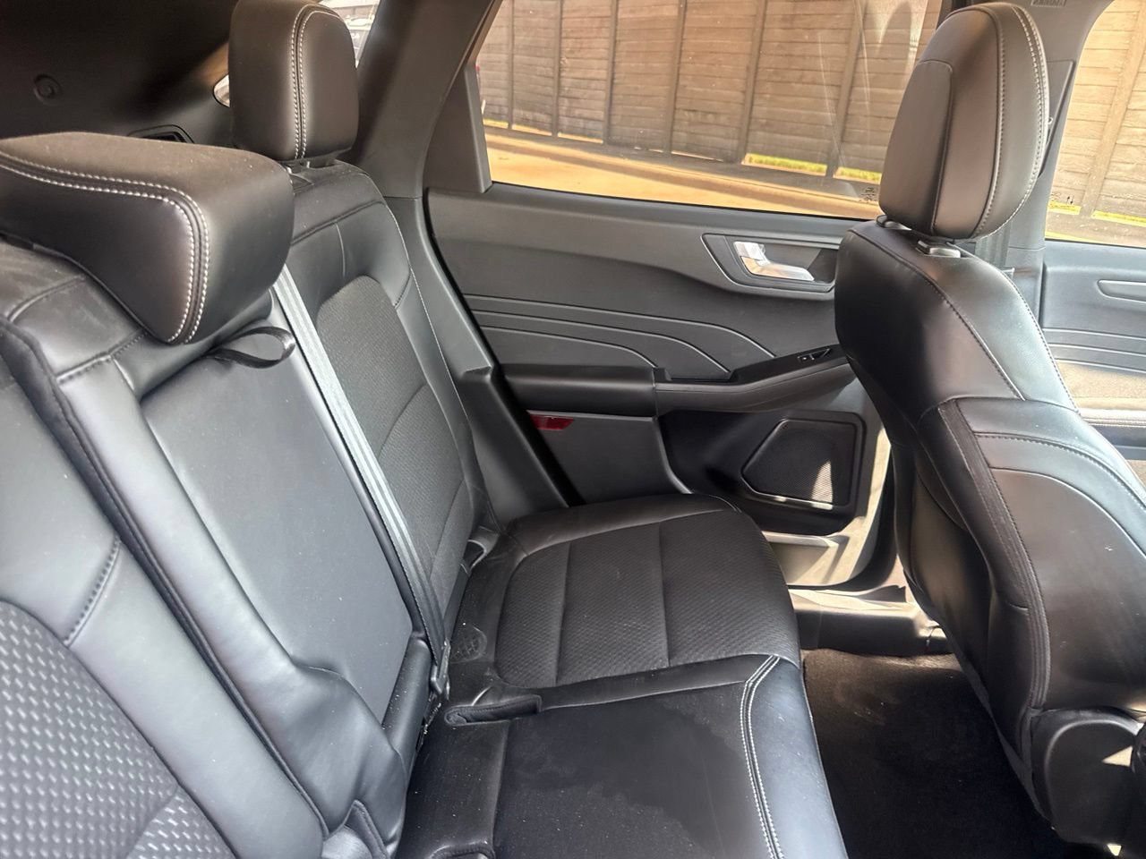 Used 2023 Ford Escape SE FWD image 30