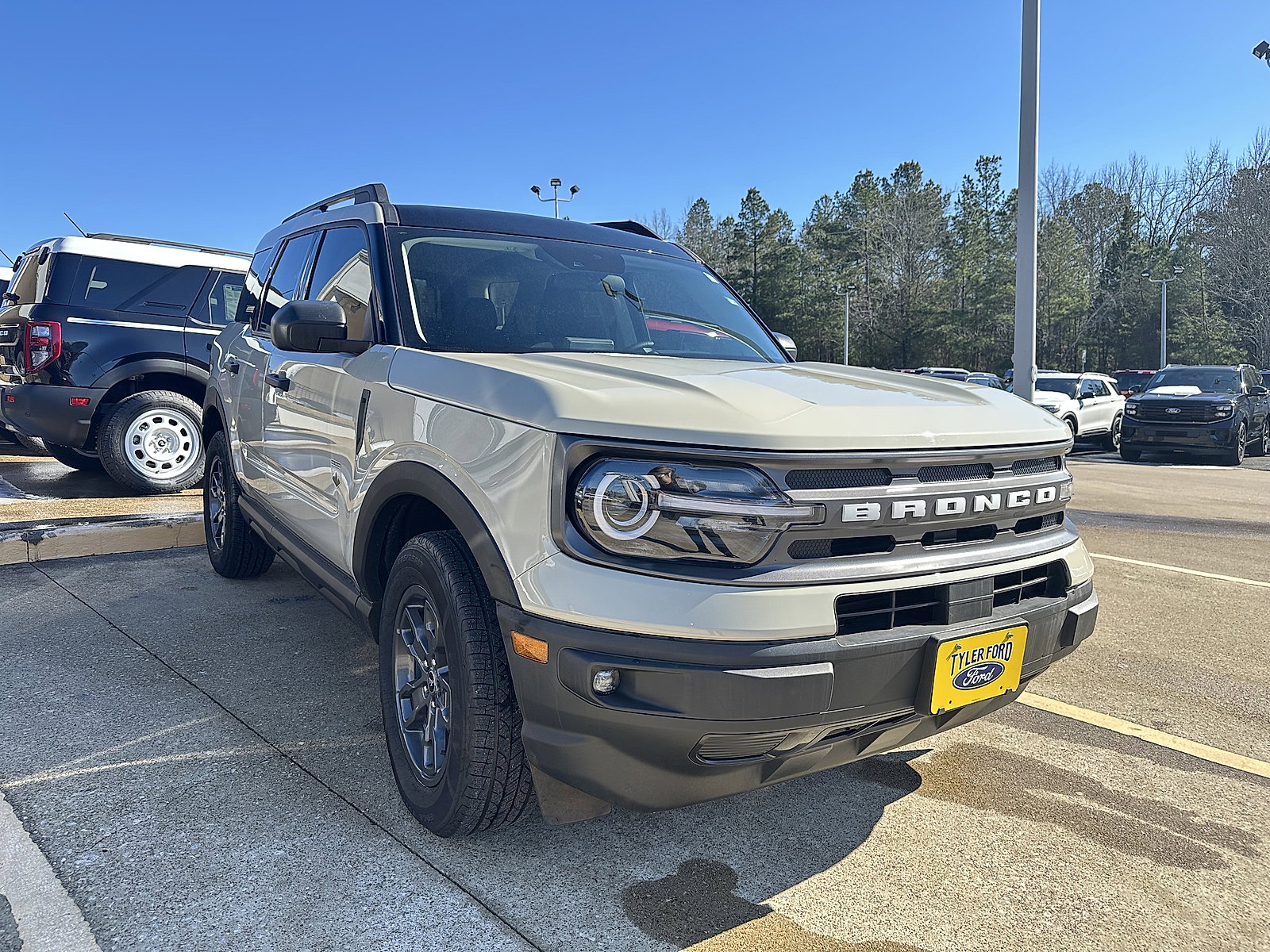Used 2024 Ford Bronco Sport Big Bend w/ Convenience Package image 1
