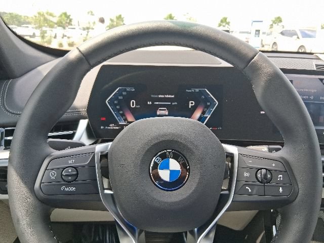 New 2026 BMW X1 xDrive28i w/ Technology Package AWD/4WD image 4