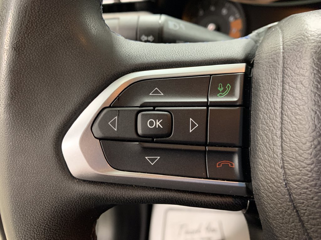 Used 2022 Jeep Compass Latitude AWD/4WD image 22