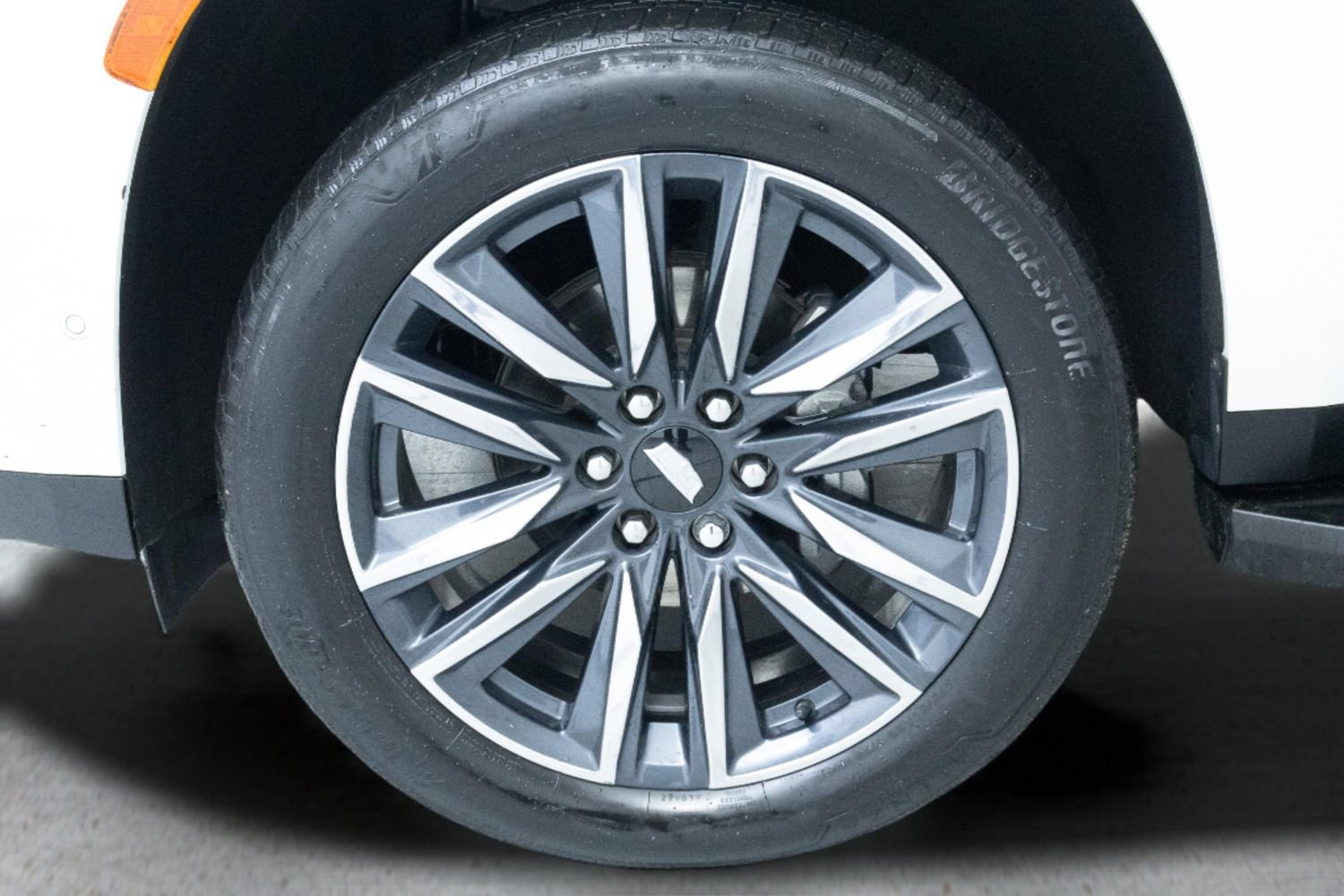 Used 2024 Cadillac Escalade ESV Sport Platinum w/ Heavy-Duty Trailer Package AWD/4WD image 9