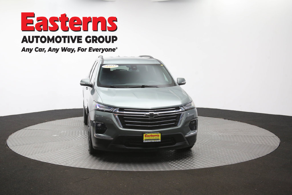 Used 2023 Chevrolet Traverse LT AWD/4WD image 55