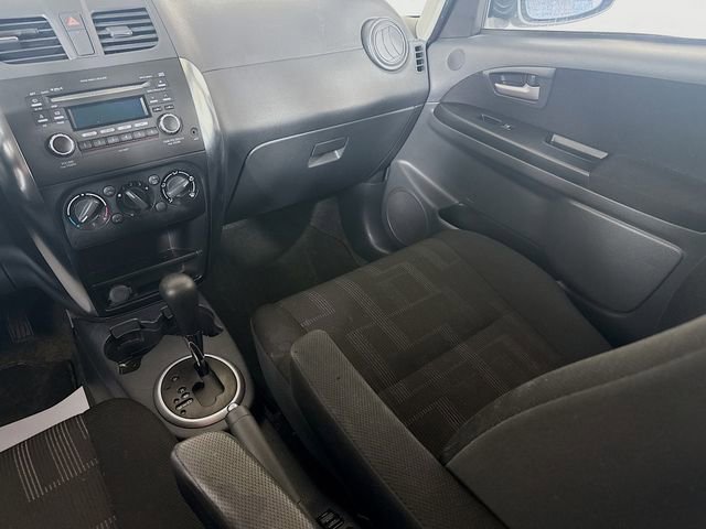 Used 2010 Suzuki SX4 AWD Hatchback image 21