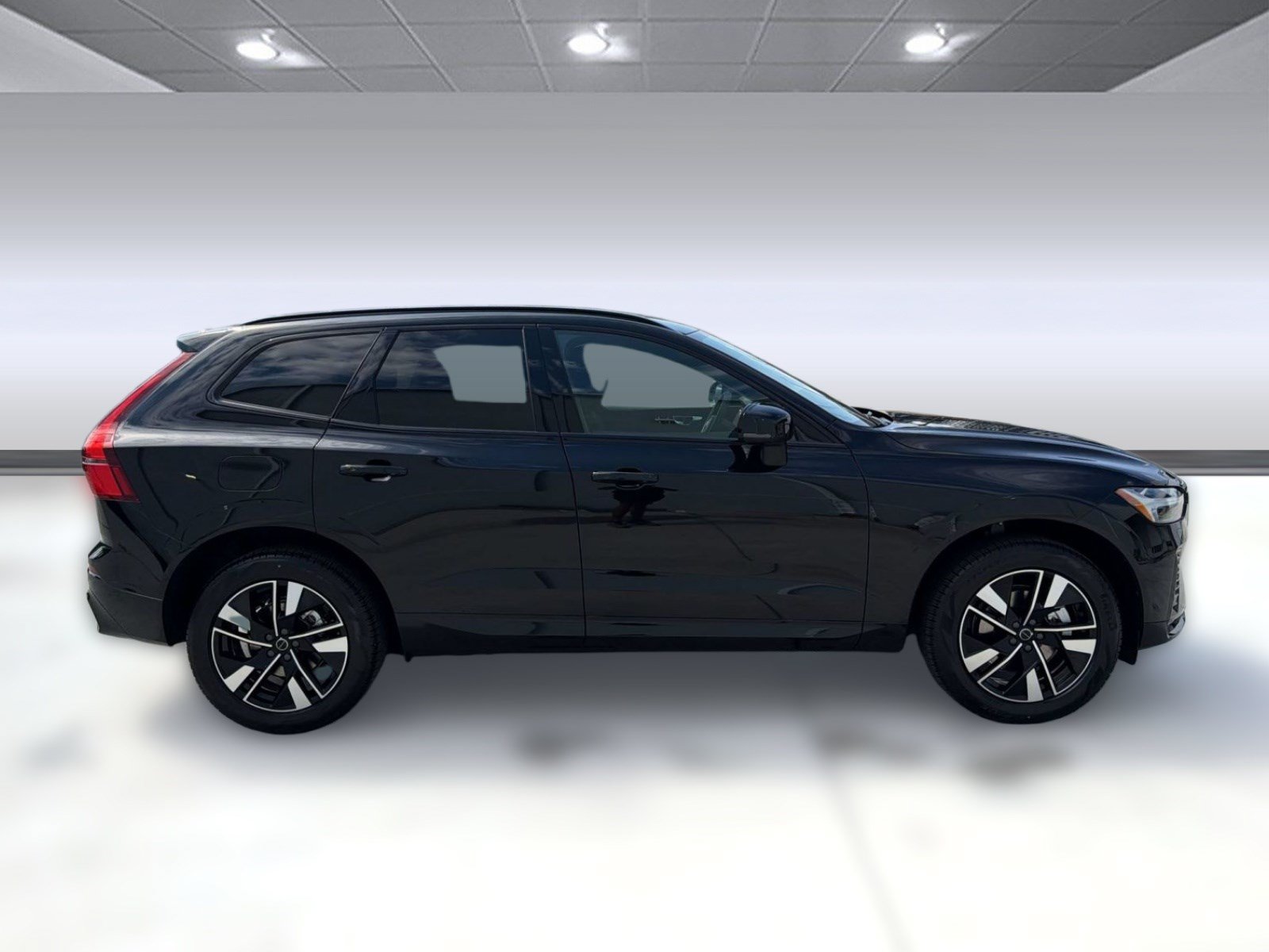 New 2026 Volvo XC60 B5 Core w/ Climate Package AWD/4WD image 8