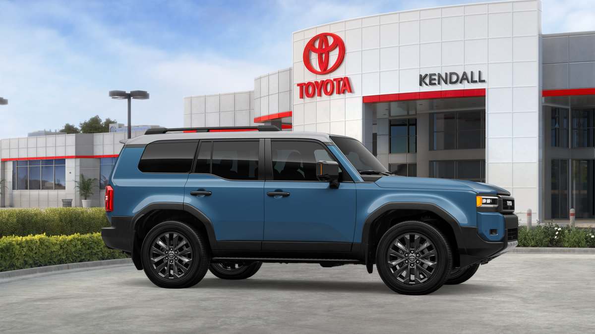 New 2027 Toyota Land Cruiser w/ Premium Package AWD/4WD image 45