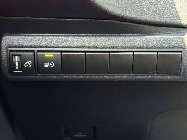 Used 2024 Toyota Corolla SE FWD image 19