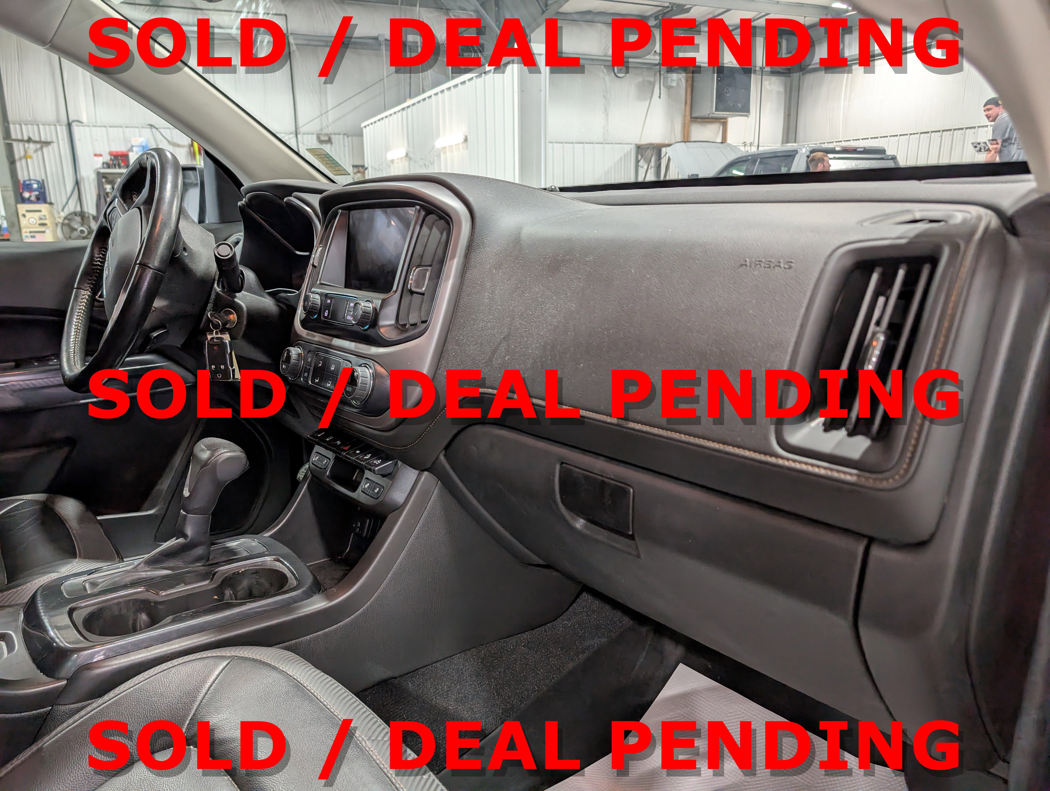 Used 2021 GMC Canyon AT4 w/ Driver Alert Package image 16