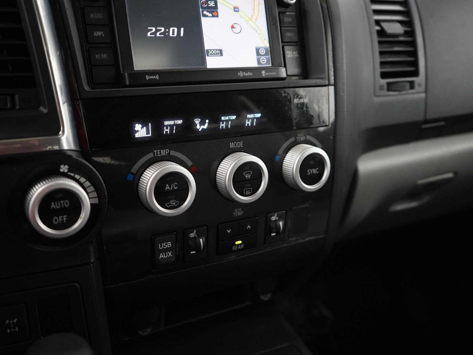 Used 2019 Toyota Sequoia SR5 image 26