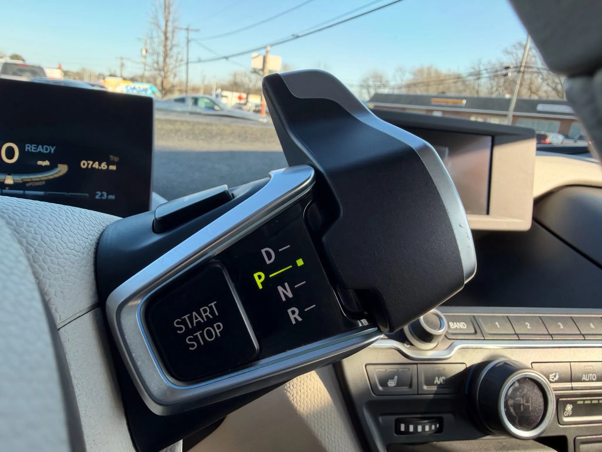 Used 2015 BMW i3 w/ Range Extender image 29