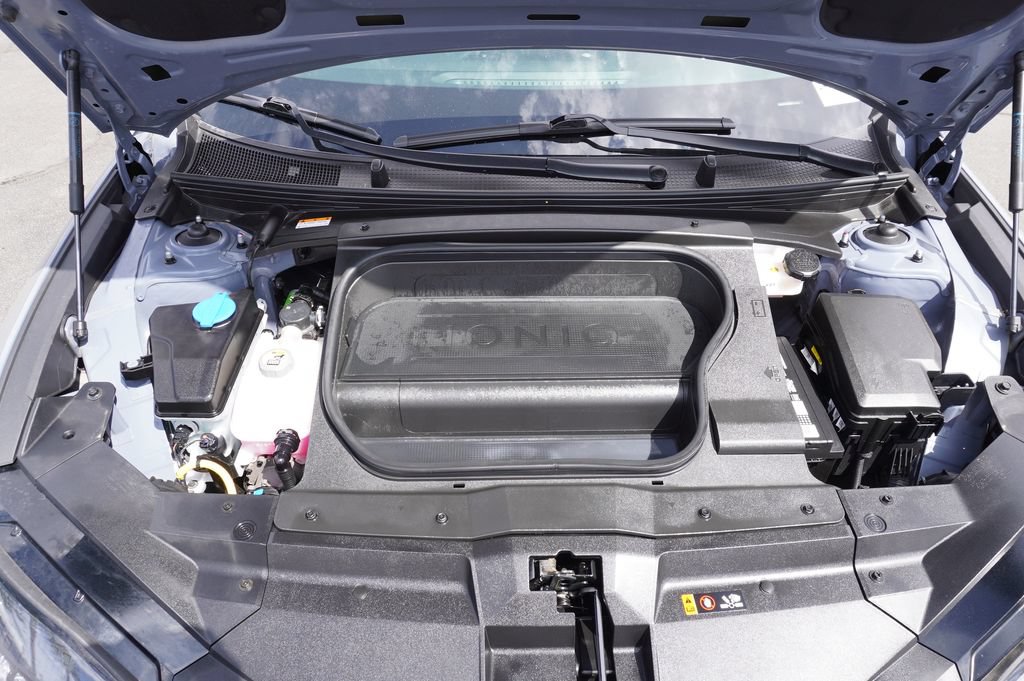 Used 2024 Hyundai Ioniq 6 SEL RWD image 7