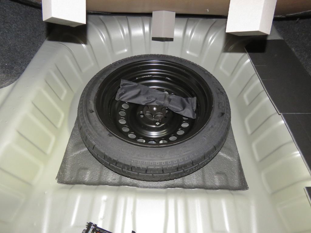 Certified 2025 Nissan Versa S w/ Trunk Package image 27