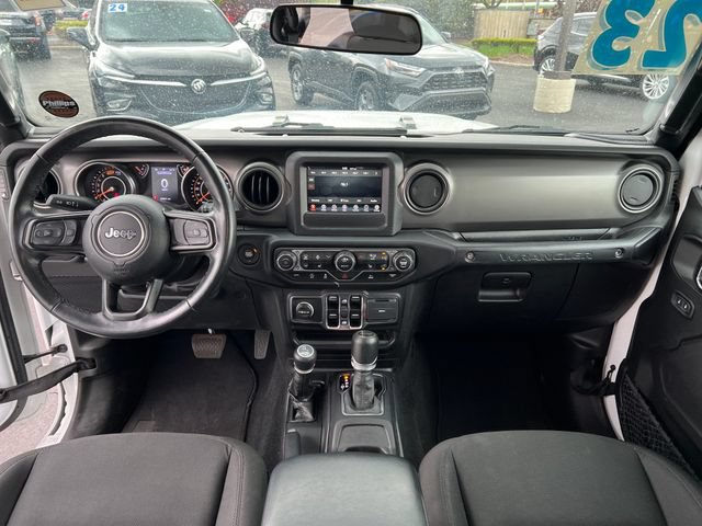 Used 2023 Jeep Wrangler Unlimited Sport AWD/4WD image 15