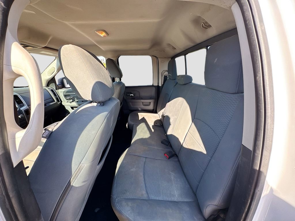 Used 2013 RAM 1500 Classic SLT w/ Premium Display Pkg RWD image 28