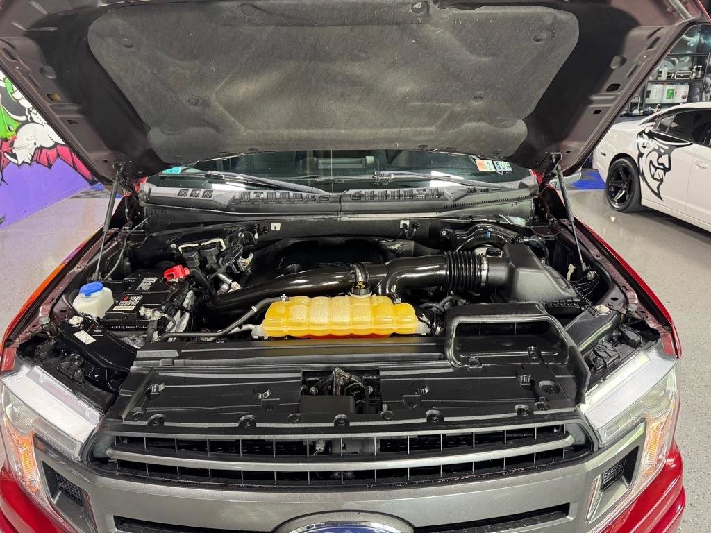 Used 2018 Ford F150 XLT w/ Equipment Group 302A Luxury AWD/4WD image 9