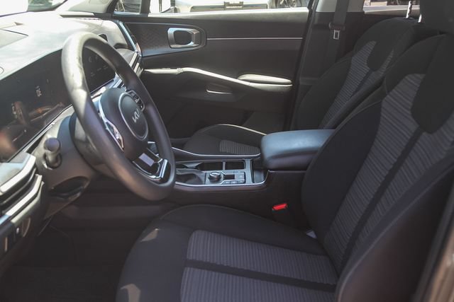 Certified 2024 Kia Sorento LX FWD image 18