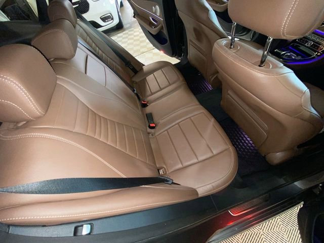 Used 2017 Mercedes-Benz E 400 4MATIC Wagon image 32