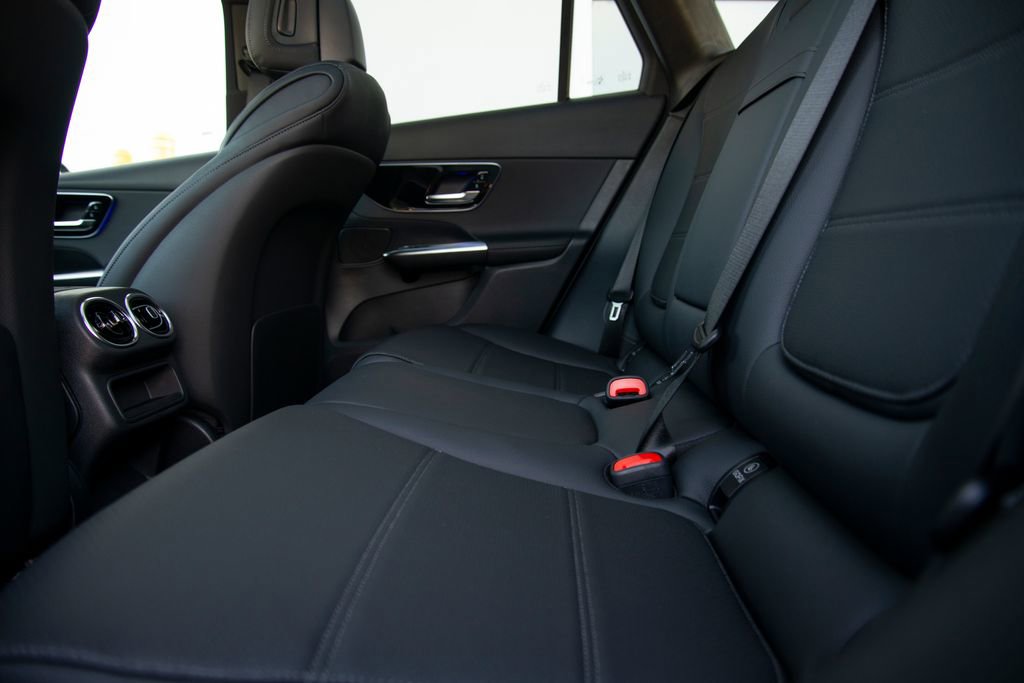 New 2026 Mercedes-Benz GLC 300 4MATIC image 13