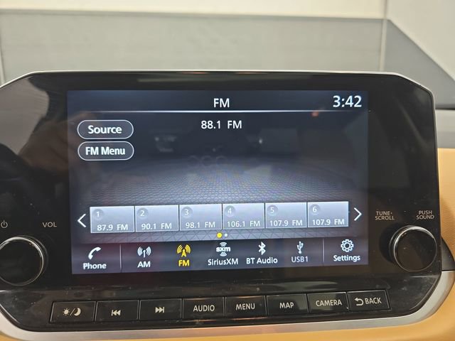 Used 2023 Nissan Rogue Platinum w/ Platinum Premium Package AWD/4WD image 32