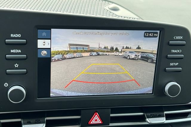 New 2026 Hyundai Elantra Blue image 18