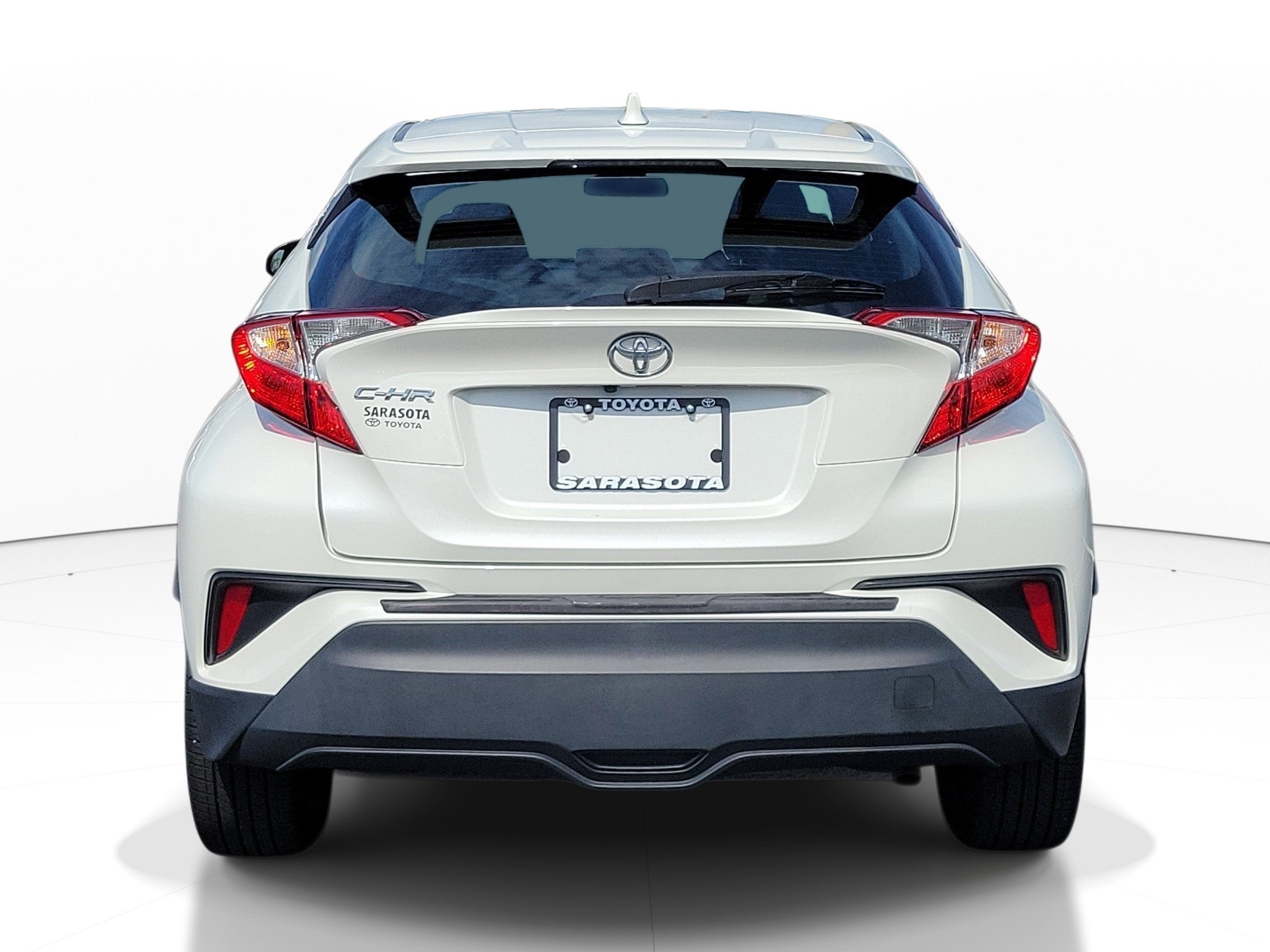 Used 2021 Toyota C-HR XLE FWD image 5