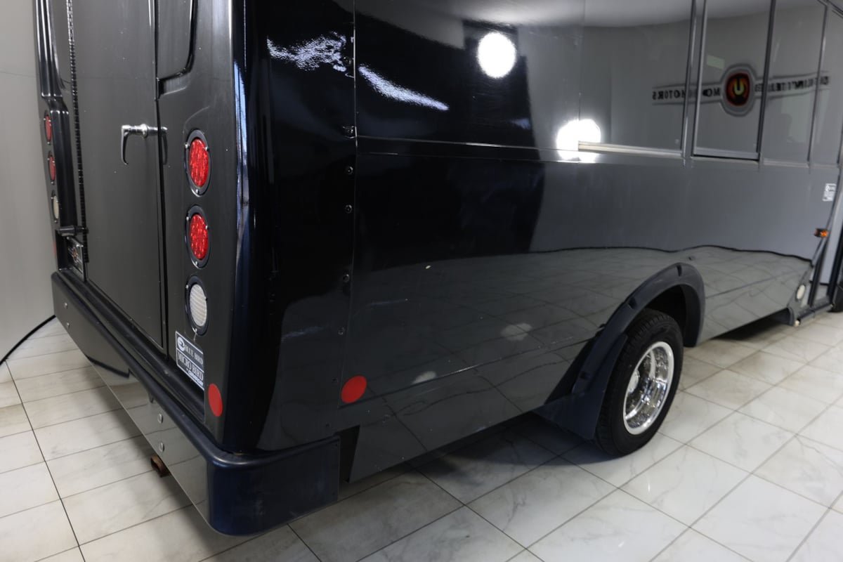 Used 2015 Ford Transit 350 156 DRW w/ Shuttle Bus Prep Package RWD image 37