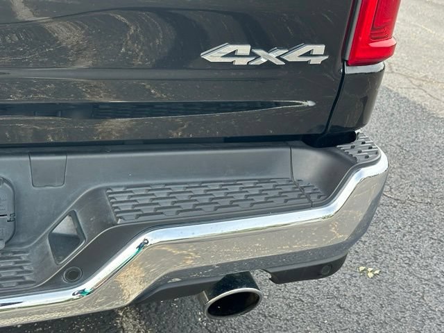 Used 2025 RAM 1500 Limited AWD/4WD image 18